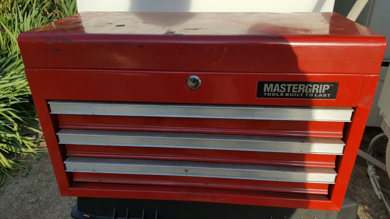Very nice tool box mastergrip tools built to last