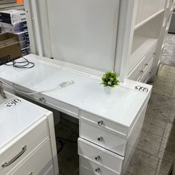 MakeUp Vanity From Costco