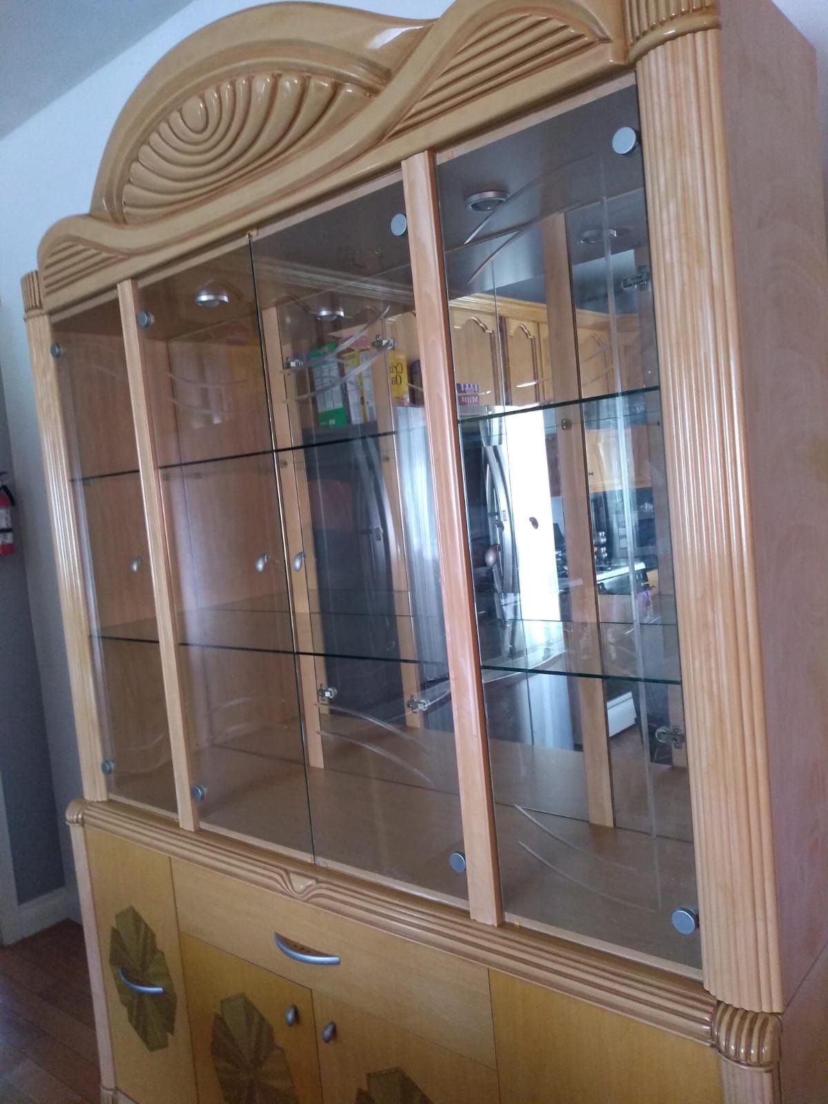 Kitchen Display For Dishes Cabinet