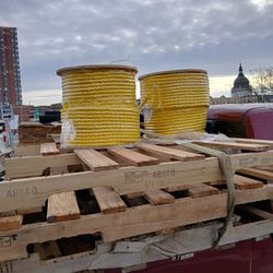 Heavy Duty High Visisbility 3/4 Inch Rope. 