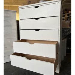 5 Drawer Dresser 