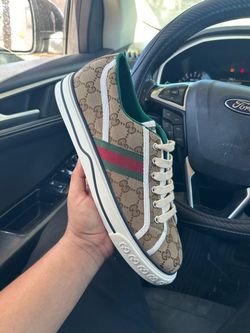 Gucci low top