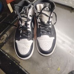 Mens Nike Shoes Size 9 