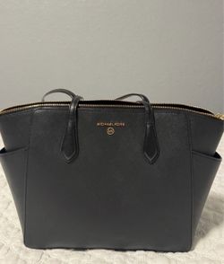 Michael Kors Bags