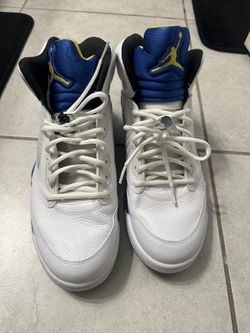 Authentic Jordan 5 Laney Men Size 13