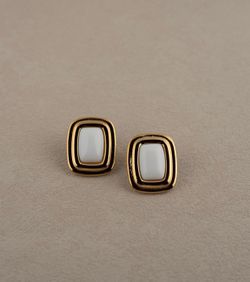 Retro white Agate earrings