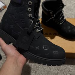 Louis Vuitton Boots
