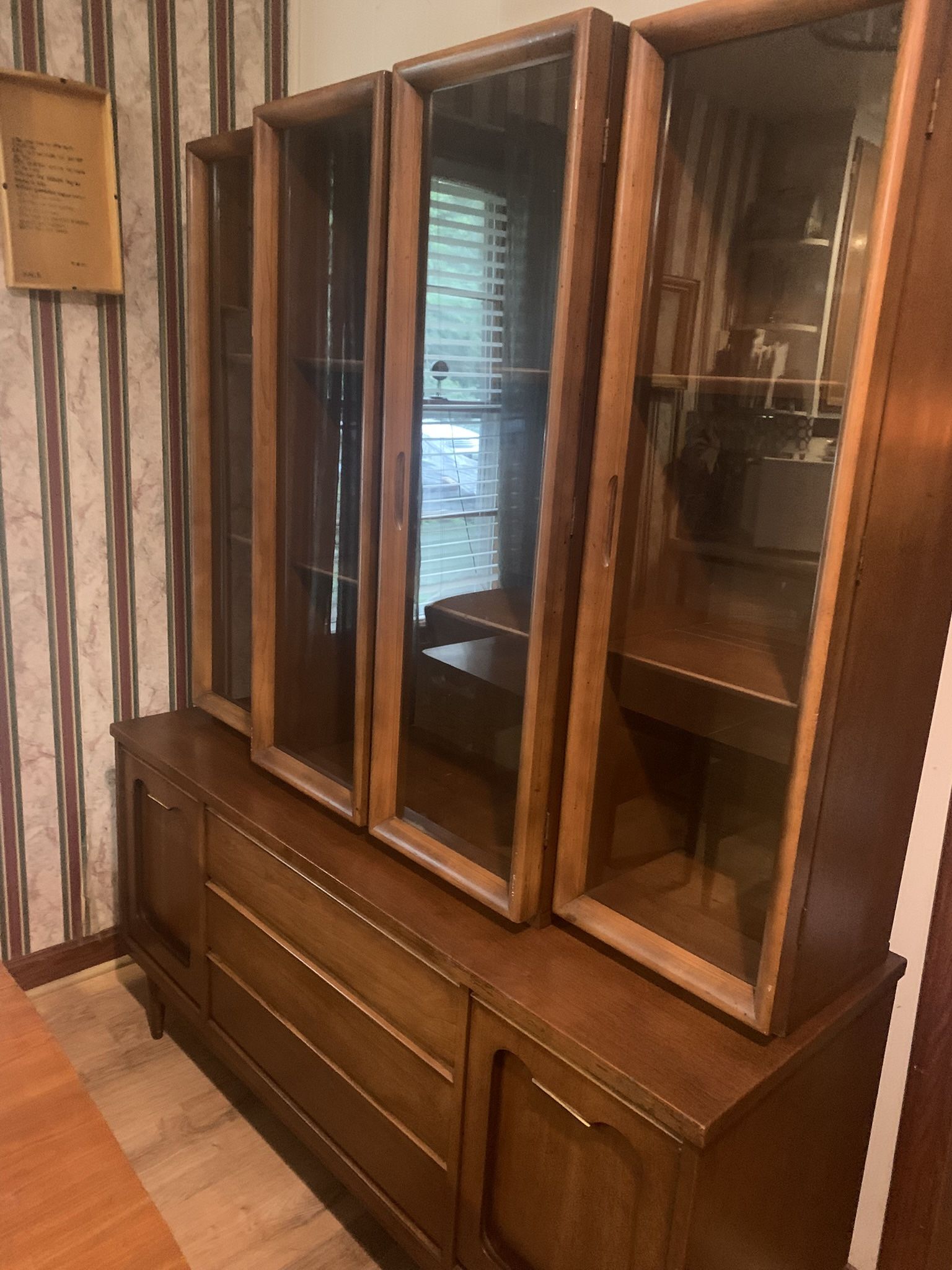 Vintage China cabinet And Dining Room Table With 6 Chairs And A Leaf