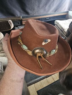 Vintage Ladies Suede Hat