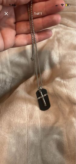 Fred meyer jeweler dog tag and cross necklace
