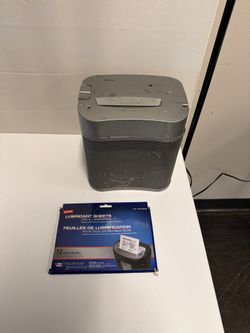 ROYAL HT3SL 3 Sheet Crosscut Personal Shredder, Pencil Sharpener & Letter Opener with Lubricant Sheets