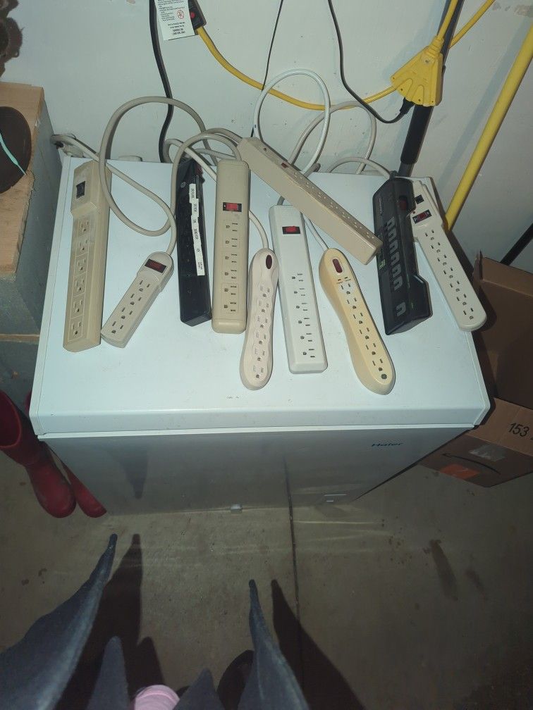 Ten Power Bar Surge Protectors