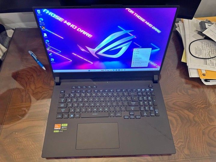 ASUS Rog Strix Scar 17 Gaming Laptop