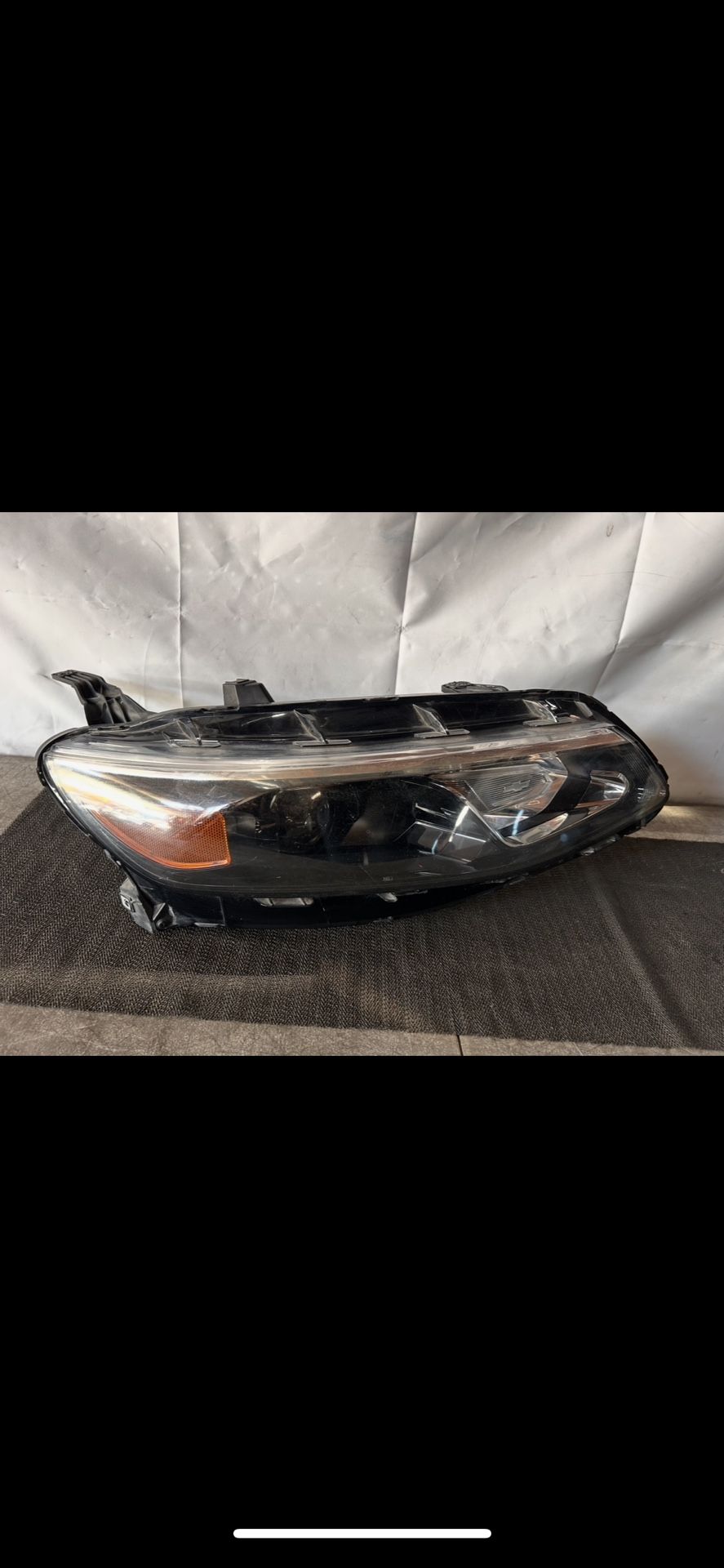 2016-2017-2018 Chevy Chevrolet Malibu Left Driver Headlight OEM