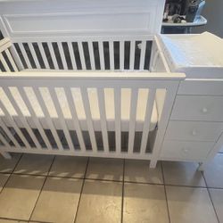 Baby Crib 120