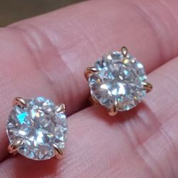 10k Large 6 Carats Solitaire Diamond Earings 