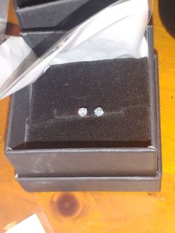 14k Gold Filled Earring set Comes with Pearls and Natural Diamond