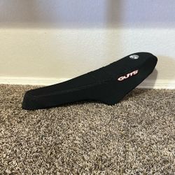 Ridstar Q20 Guts Seat Cover