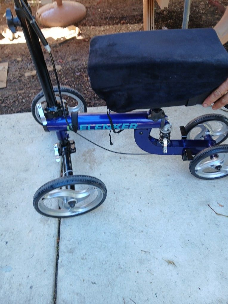 Knee Walker