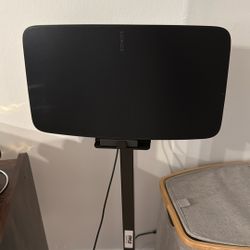 Sonos 5 With Stand 