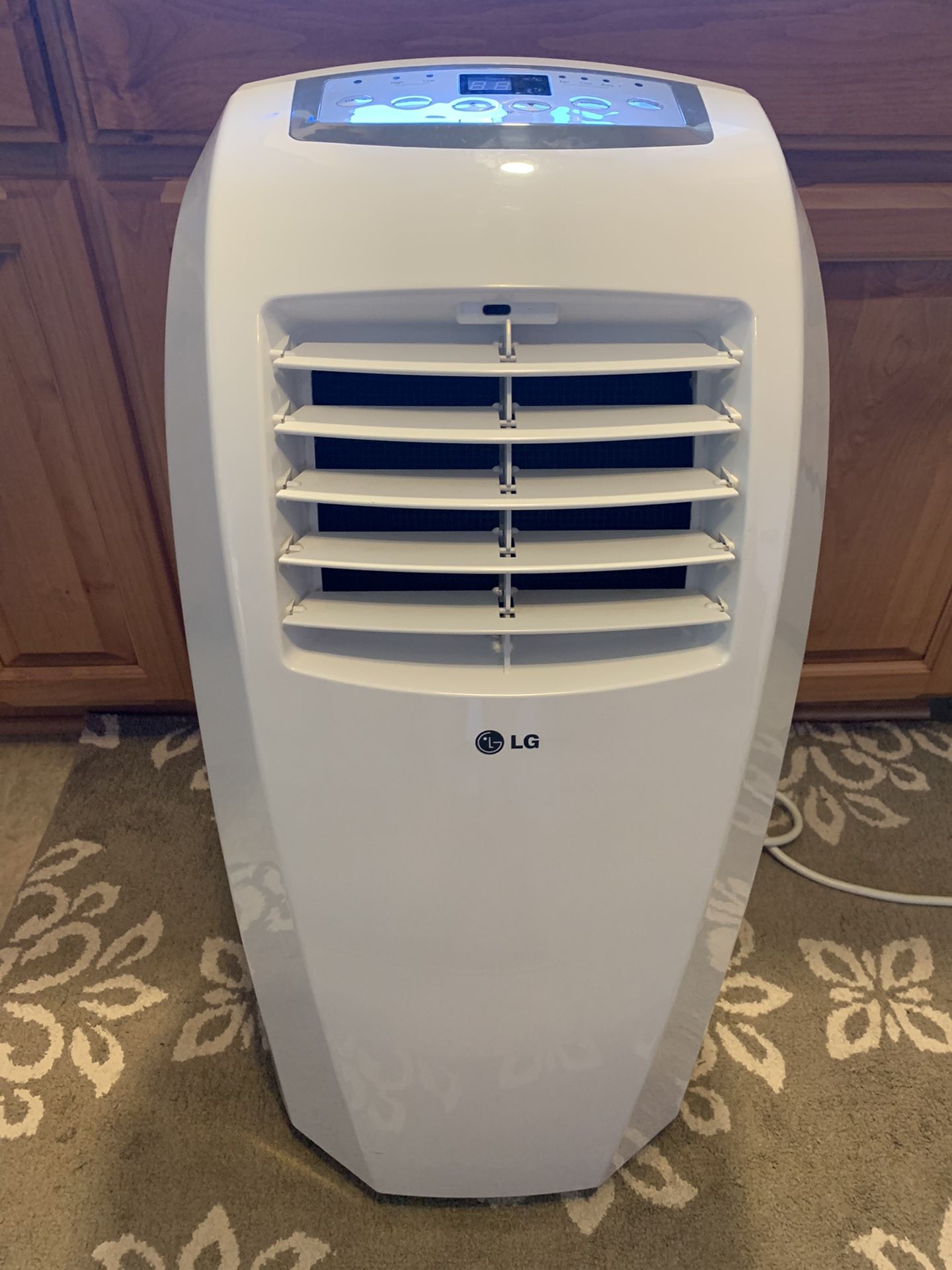 LG portable air conditioner AC for Sale in Salem, OR OfferUp