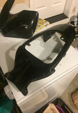 06-07 GSXR-600 Tail Fairing