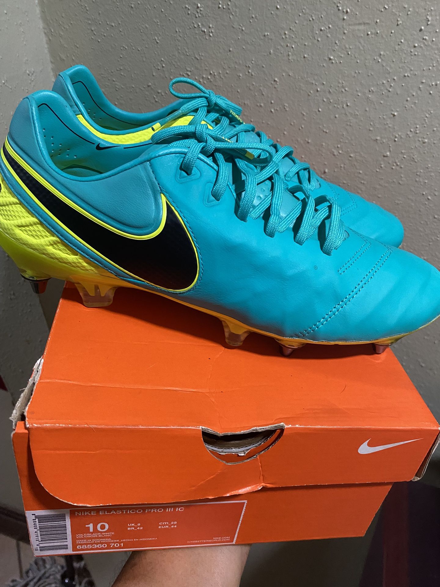 476f45748b6c4d3b99ec23c1834220