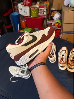 Men’s shoes