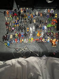 SHFIGUARTS,MEZCO,MAFEX,MARVELLEGENDS,STARWARSBLACKSERISES,POKEMON,SONICTHEHEDGEHOG, ACTION FIGURE LOT