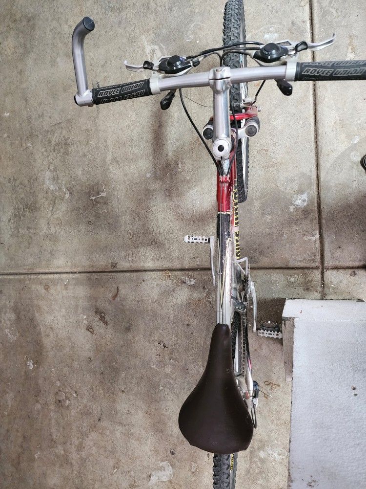 Mountain Bike - KALIN ATB HT 100