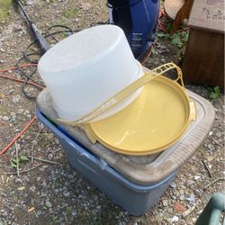 2 Large Tupperware Cake Containers 