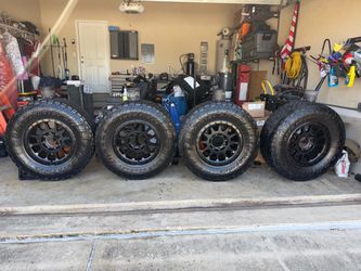 Heavy duty 35 off road rims and tires