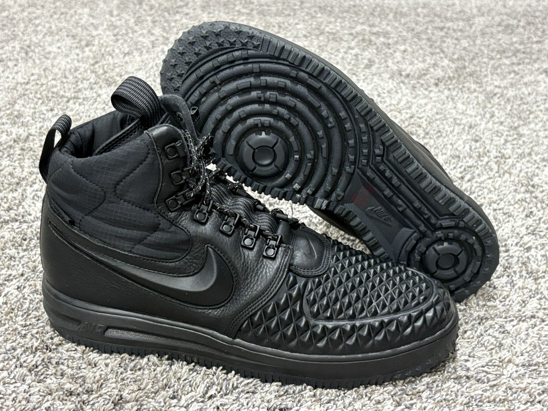 Men’s NIKE ‘Lunar Force 1 Duckboot’ Black Sneakers Size US 12