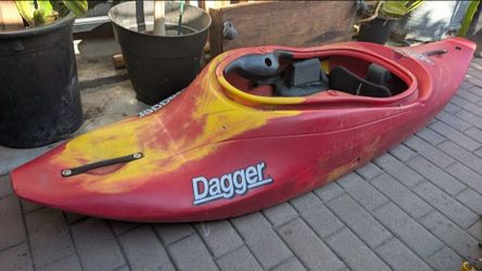 Dagger Ego Whitewater Kayak 7' x 2' Please Read