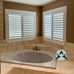 Custom Basswood Plantation Shutters & Expert Installation - Real Wood Interior Window Coverings (Persianas de Madera Estilo Plantacion)