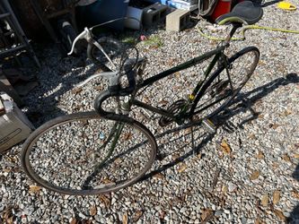 Schwinn varsity 10 speed bike.