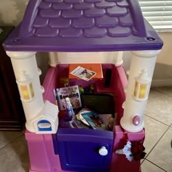 Kids Playhouse 