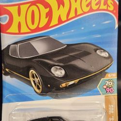 HOT WHEELS 71 LAMBORGHINI 