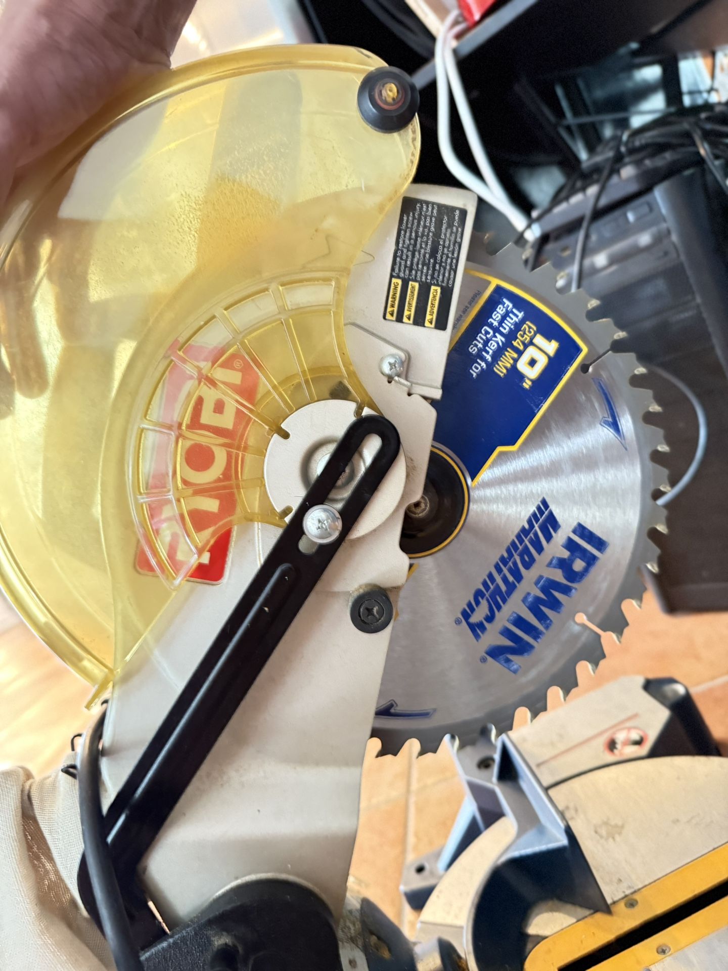 Ryobi compound miter saw 10"