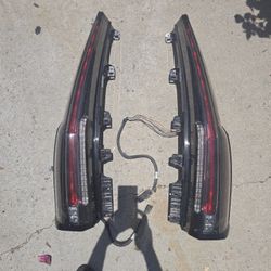 Cadillac Escalade Tail Lights 