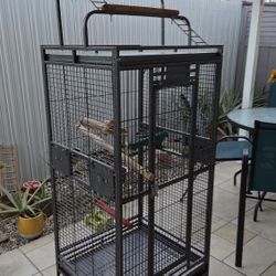 Jaula Negra De Hierro Fuerte Con Doble Bandeja Para Aves En Exelentes Condiciones Nueva 