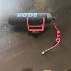 Rode VideoMic GO Handheld Wired 3.5mm Professional Microphone