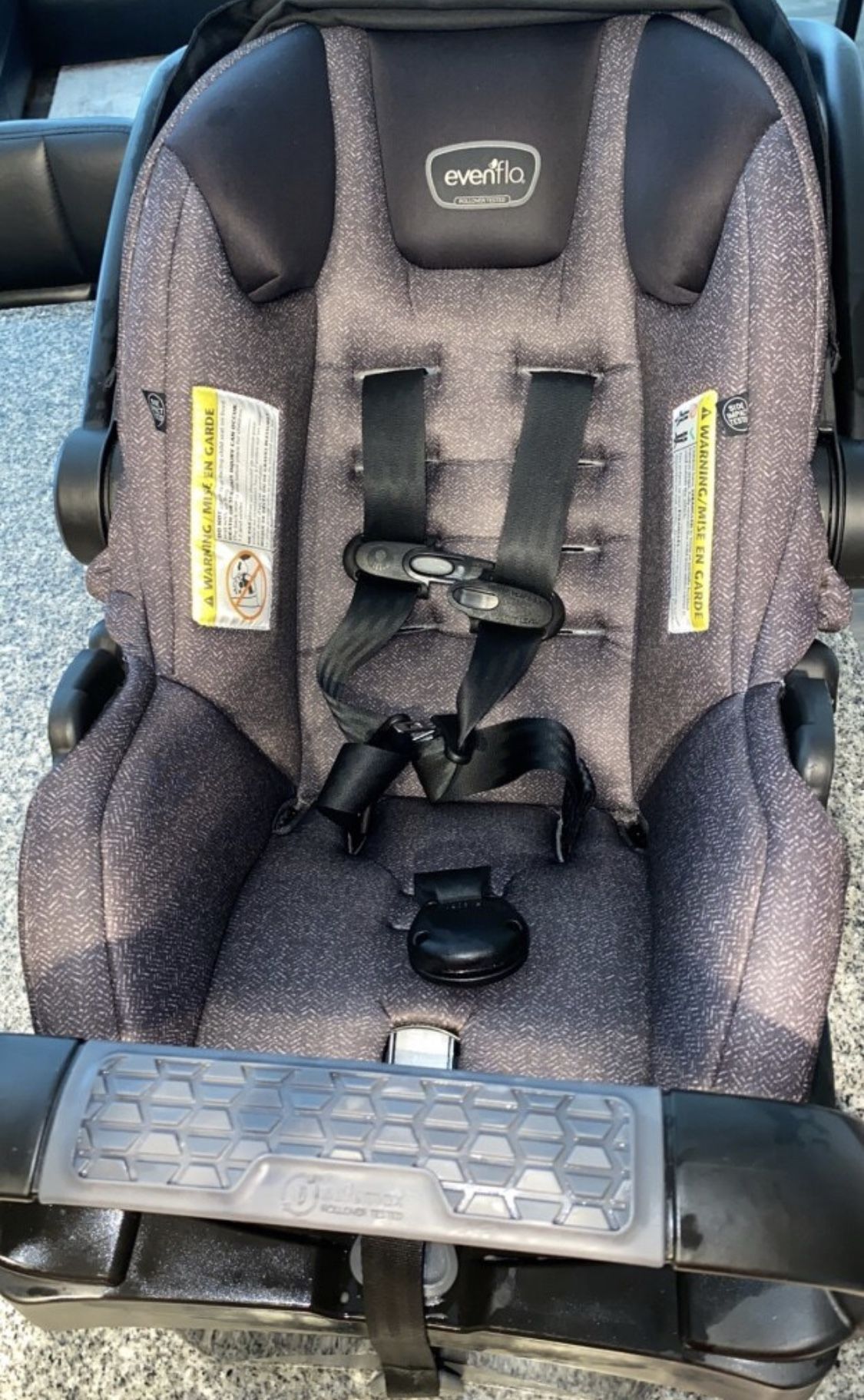 Evenflo car seat/base