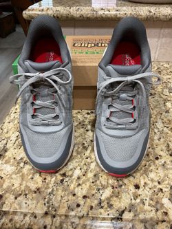 Men’s Skechers Slip-in Golf Shoes