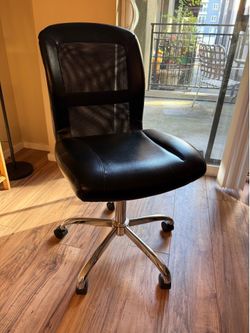 FREE Chair