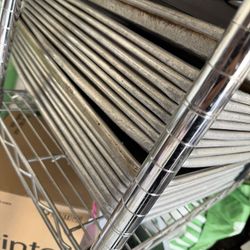 12 7/8" x 17 7/8" Half Size 20 Gauge Wire in Rim Aluminum Bun / Sheet Pan 43100