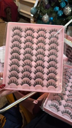 20 Piece Eyelashes 