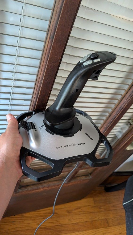 Logitech Extreme 3D Pro