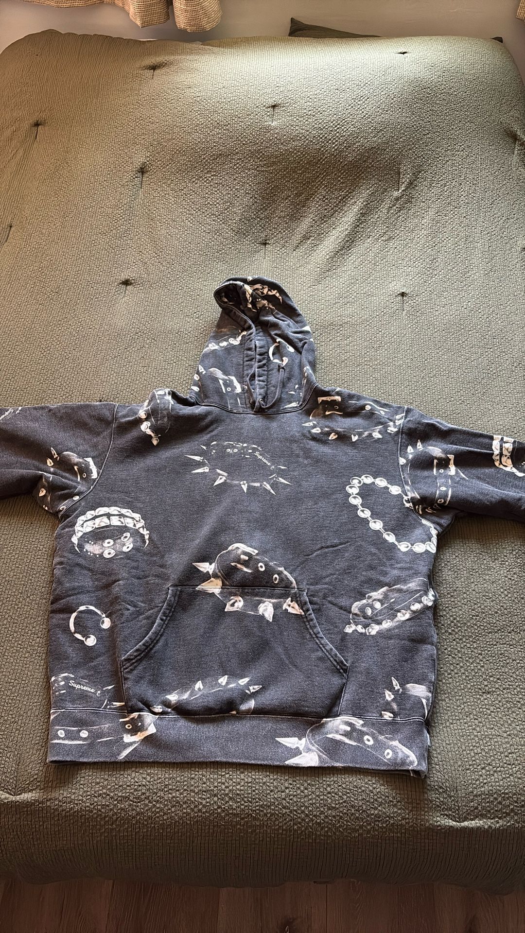 Supreme Studded Collars Hoodie XL used