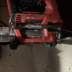 Milwaukee 18v Grease Gun